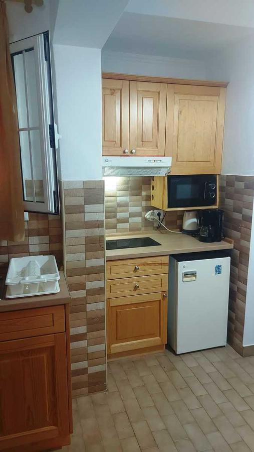 Elizabeth Apartments Ахарави Экстерьер фото